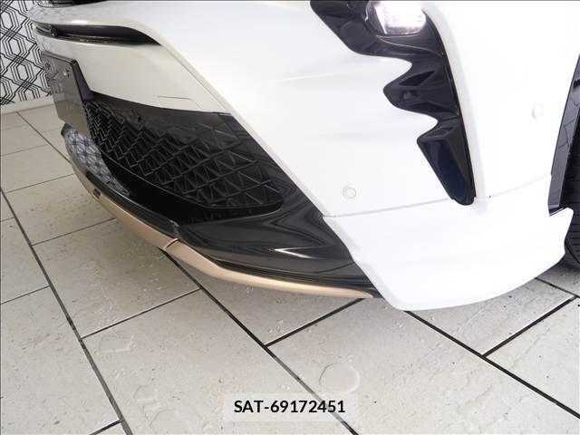 Toyota Crown Sports 2024-03 8035086-5