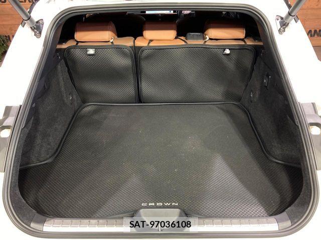 Toyota Crown Sports 2024-04 8035087-10