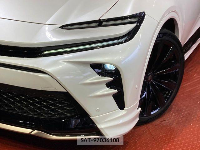 Toyota Crown Sports 2024-04 8035087-11
