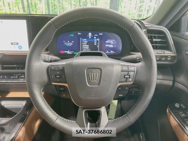 Toyota Crown Sports 2024-04 8073414-10
