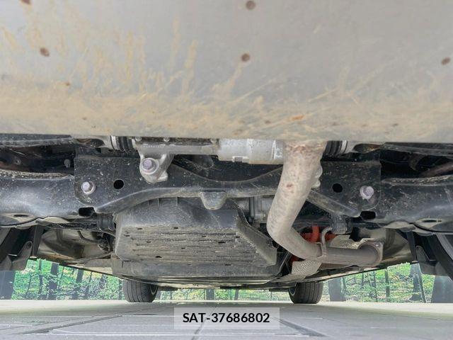 Toyota Crown Sports 2024-04 8073414-18