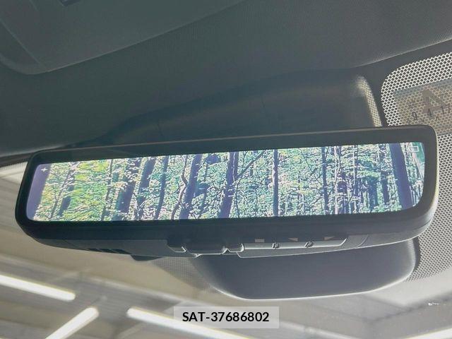 Toyota Crown Sports 2024-04 8073414-5