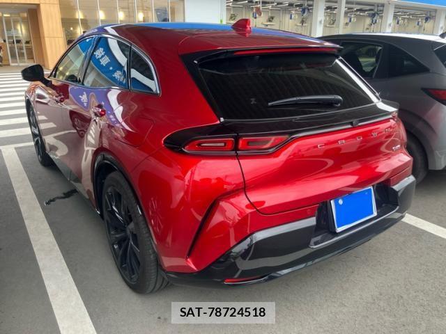 Toyota Crown Sports 2024-02 8073418-3