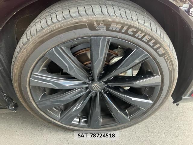 Toyota Crown Sports 2024-02 8073418-5