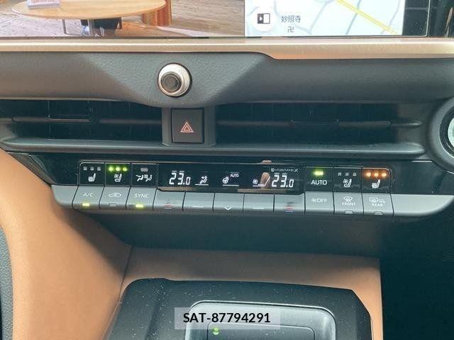 Toyota Crown Sports 2025-01 8073417-11
