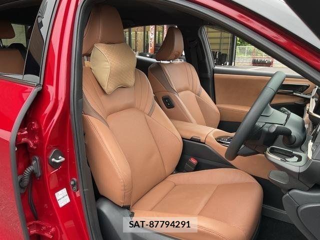 Toyota Crown Sports 2025-01 8073417-1