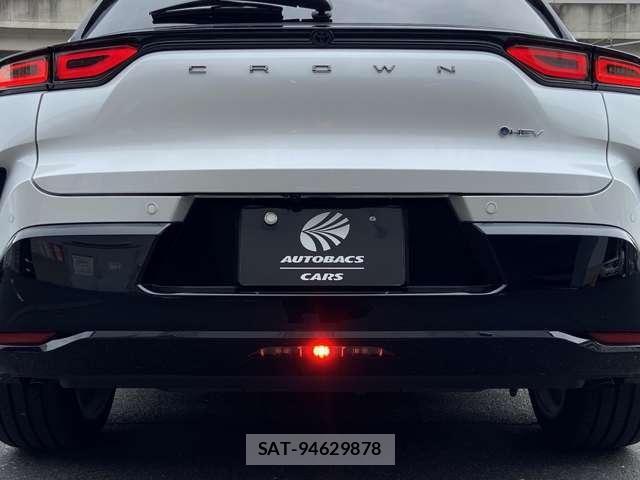 Toyota Crown Sports 2024-07 8073413-12