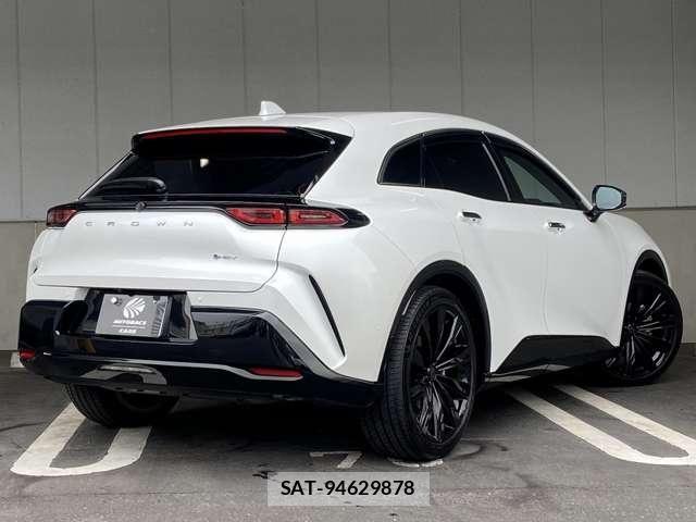 Toyota Crown Sports 2024-07 8073413-18