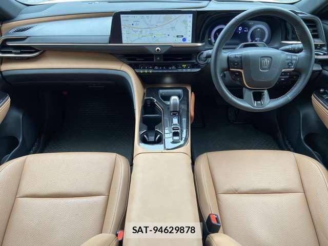 Toyota Crown Sports 2024-07 8073413-1