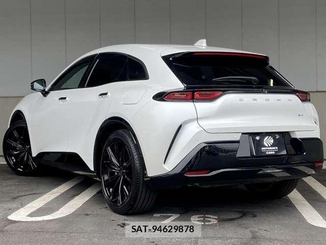 Toyota Crown Sports 2024-07 8073413-20