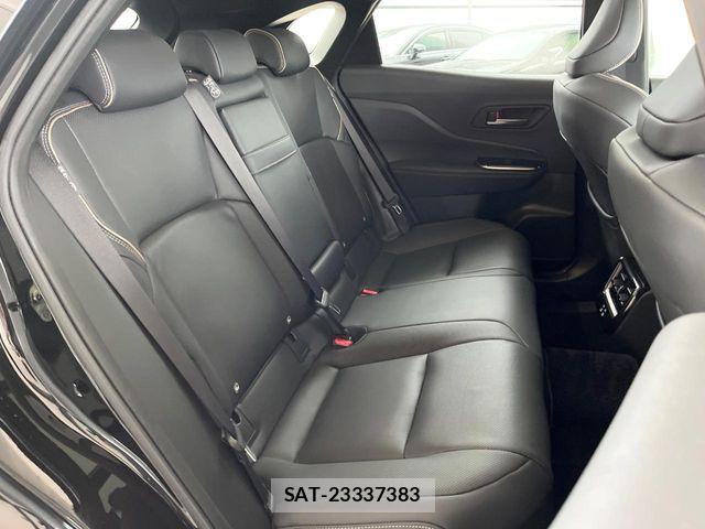 Toyota Crown Sports 2024-03 8073411-9