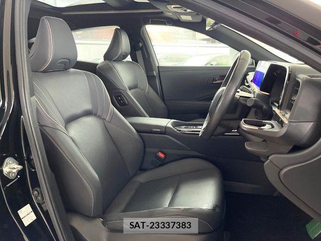 Toyota Crown Sports 2024-03 8073411-8