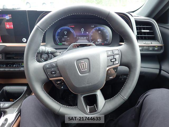 Toyota Crown Sports 2024-12 8073410-7