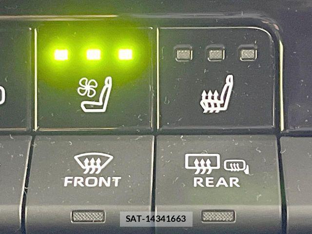 Toyota Crown Sports 2024-07 8098686-6