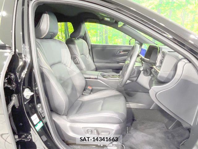 Toyota Crown Sports 2024-07 8098686-7
