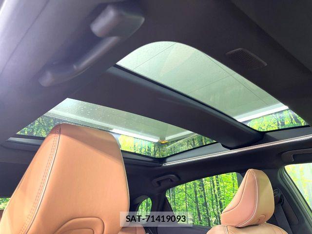 Toyota Crown Sports 2025-06 8145627-2
