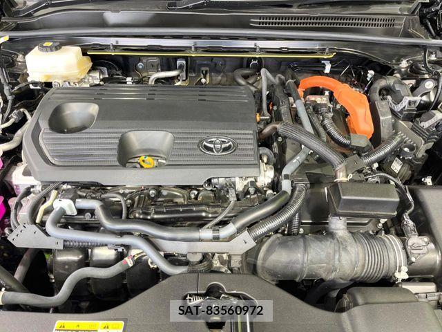 Toyota Crown Sports 2024-12 8145628-17