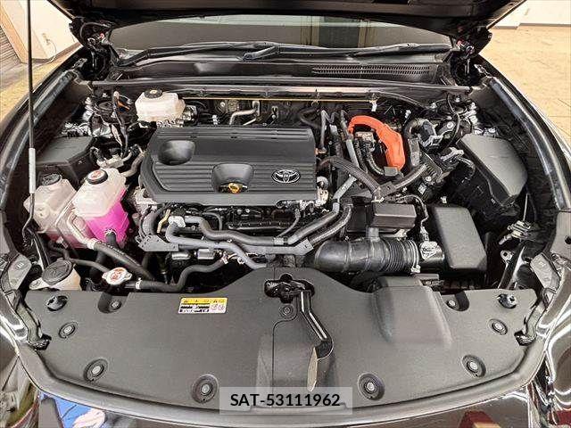 Toyota Crown Sports 2024-07 8145630-27