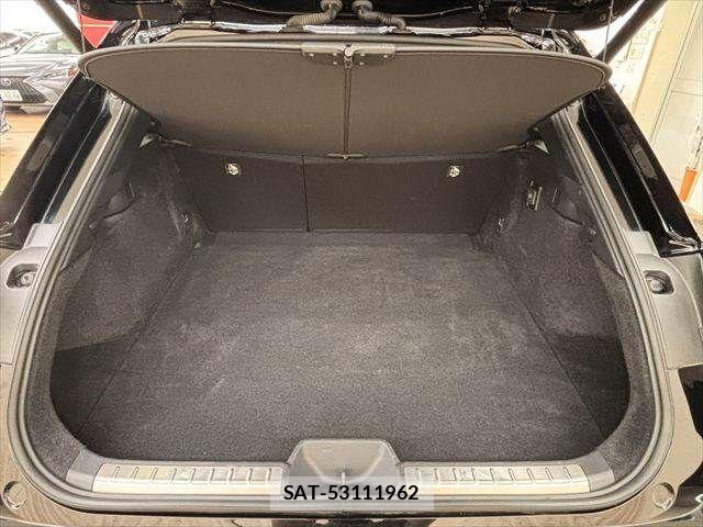 Toyota Crown Sports 2024-07 8145630-8