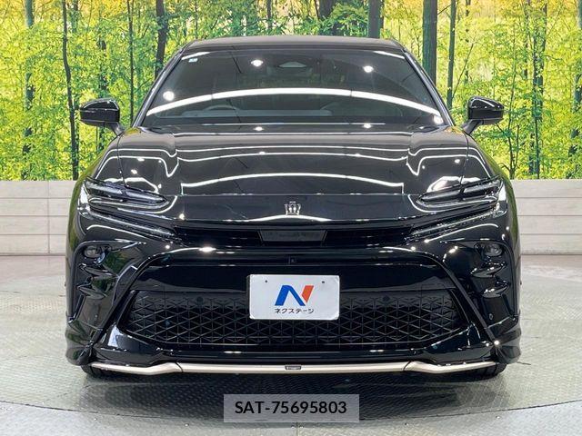 Toyota Crown Sports 2024-01 8158224-13