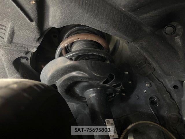 Toyota Crown Sports 2024-01 8158224-19