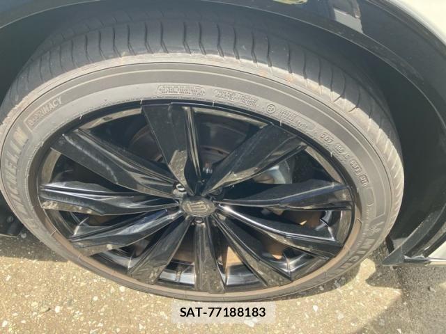 Toyota Crown Sports 2025-02 8158227-2