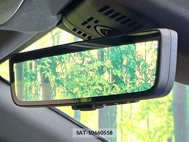 Toyota Crown Sports 2024-02 8207074-5