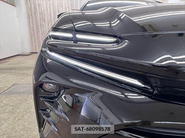 Toyota Crown Sports 2023-12 8207076-21