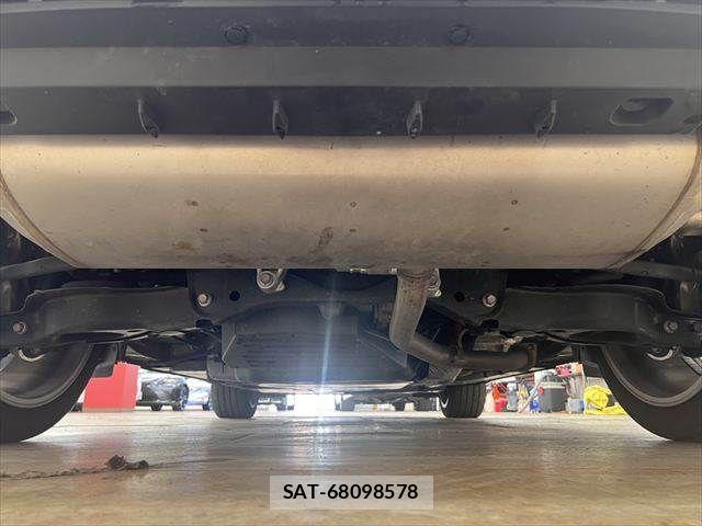 Toyota Crown Sports 2023-12 8207076-29