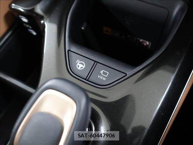 Toyota Crown Sports 2024-10 8207073-11