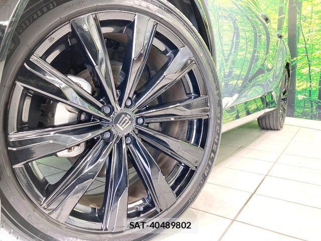 Toyota Crown Sports 2024-07 8207079-12
