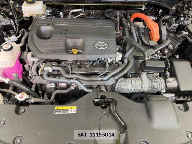 Toyota Crown Sports 2024-01 8207075-18