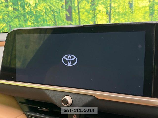Toyota Crown Sports 2024-01 8207075-3