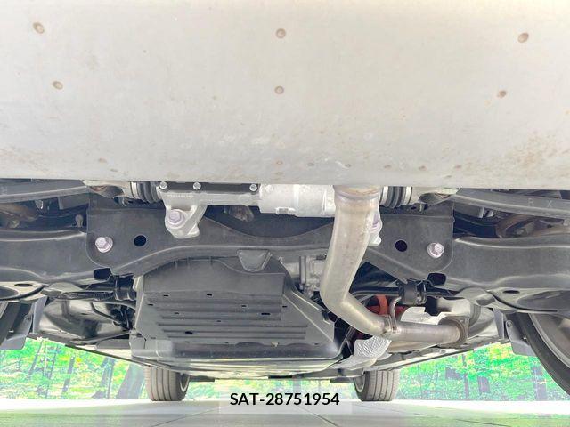 Toyota Crown Sports 2023-10 8207078-18