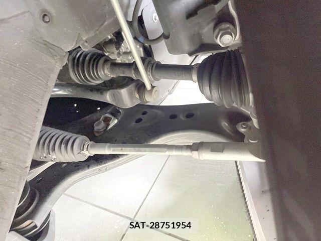 Toyota Crown Sports 2023-10 8207078-19
