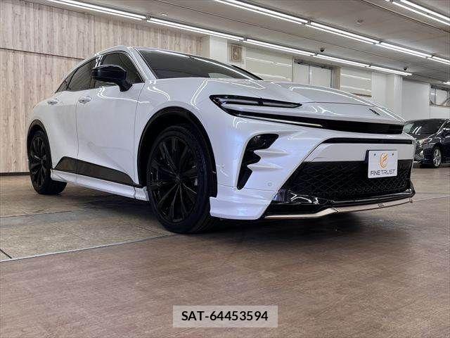 Toyota Crown Sports 2024-05 8207081-13