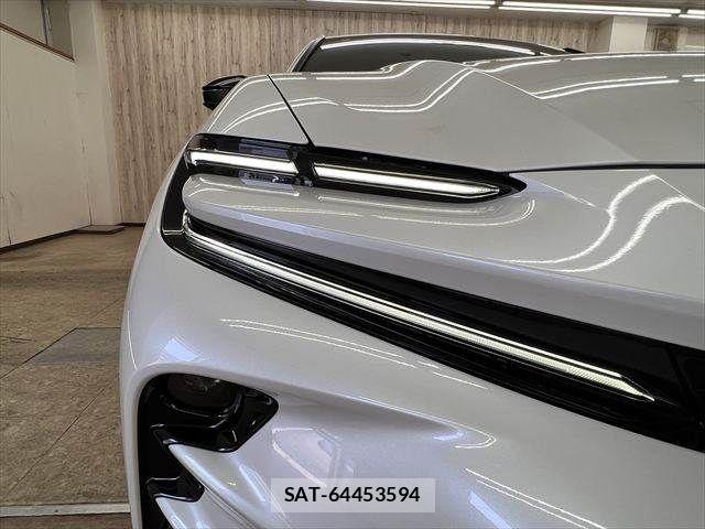Toyota Crown Sports 2024-05 8207081-20