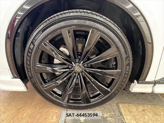 Toyota Crown Sports 2024-05 8207081-25