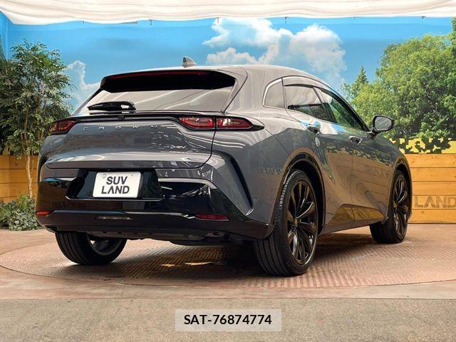 Toyota Crown Sports 2023-12 8207080-16