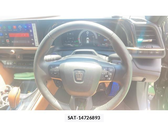 Toyota Crown Sports 2024-06 8229430-12