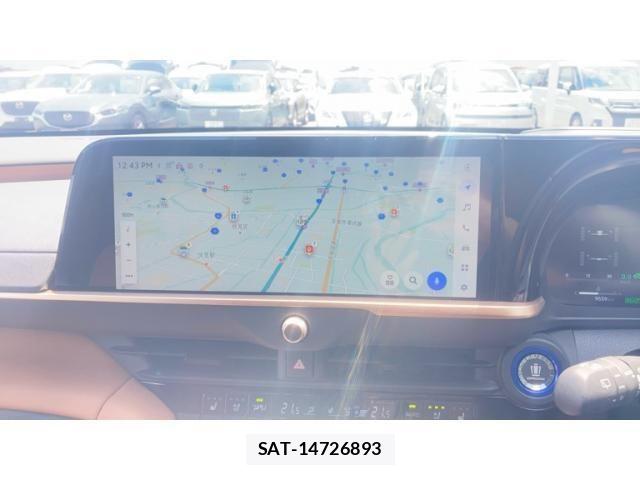 Toyota Crown Sports 2024-06 8229430-16