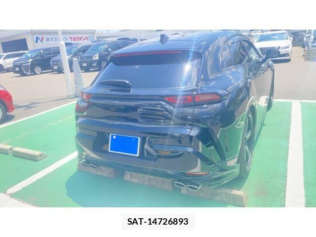 Toyota Crown Sports 2024-06 8229430-3