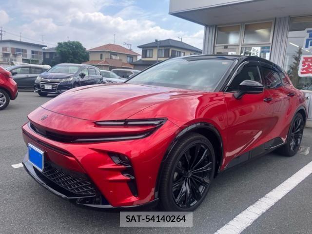 Toyota Crown Sports 2024-09 8229432-2