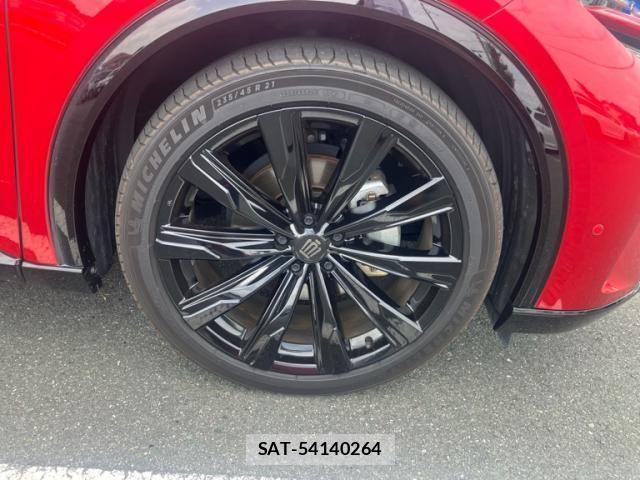 Toyota Crown Sports 2024-09 8229432-3