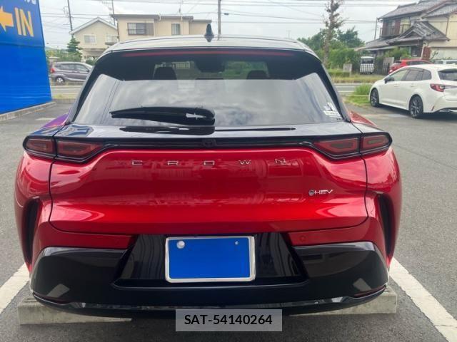 Toyota Crown Sports 2024-09 8229432-5
