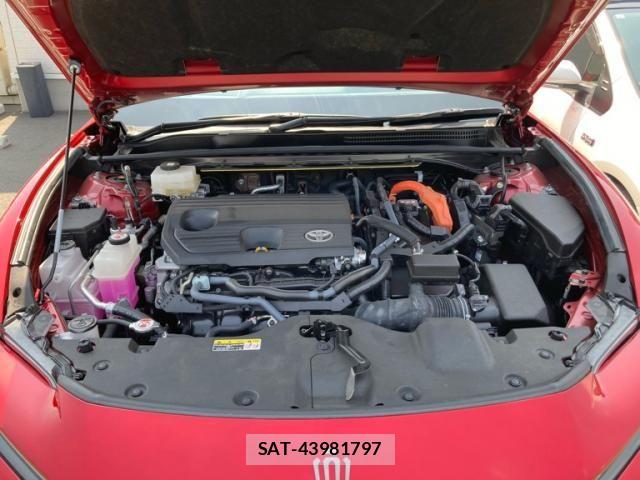 Toyota Crown Sports 2024-11 8244935-11