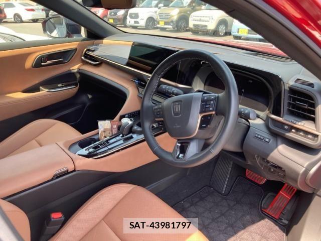 Toyota Crown Sports 2024-11 8244935-13