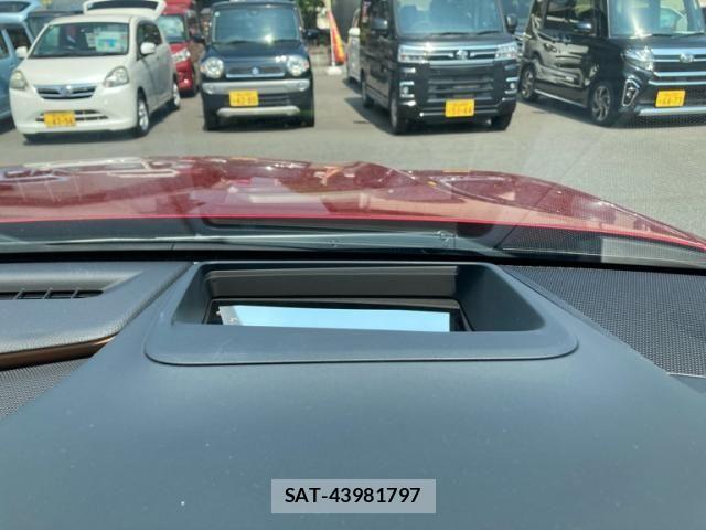 Toyota Crown Sports 2024-11 8244935-26