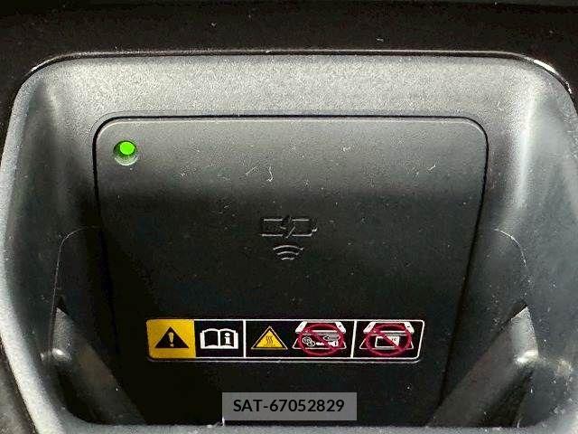 Toyota Crown Sports 2024-09 8244933-11