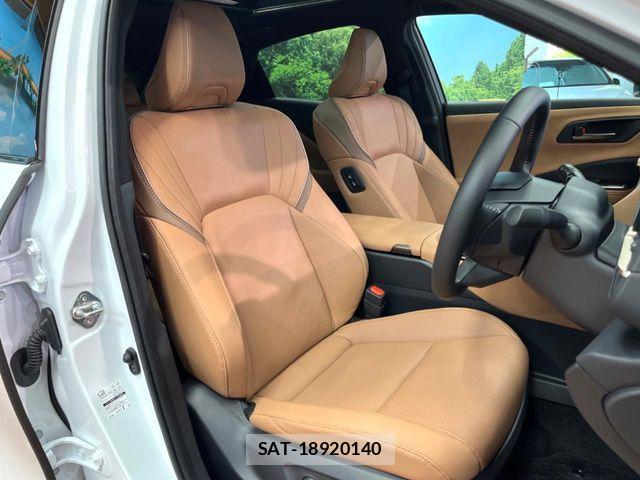 Toyota Crown Sports 2025-07 8244931-10
